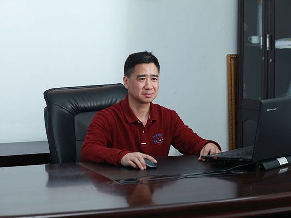 辦（bàn）公室02.jpg