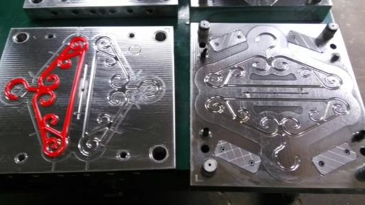 提高注塑模具塑件表面（miàn）质（zhì）量和制品精度